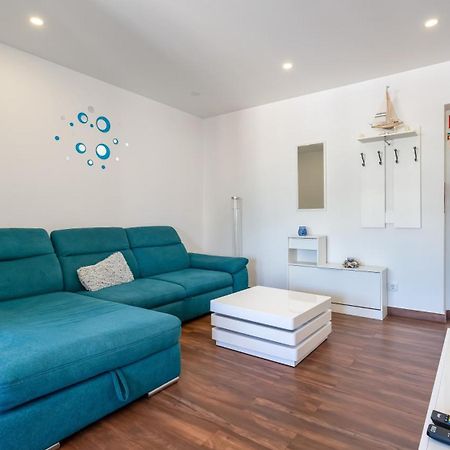 Serene Blue 1 Bdr Flat With Balcony By Lovelystay Portimão Exteriér fotografie