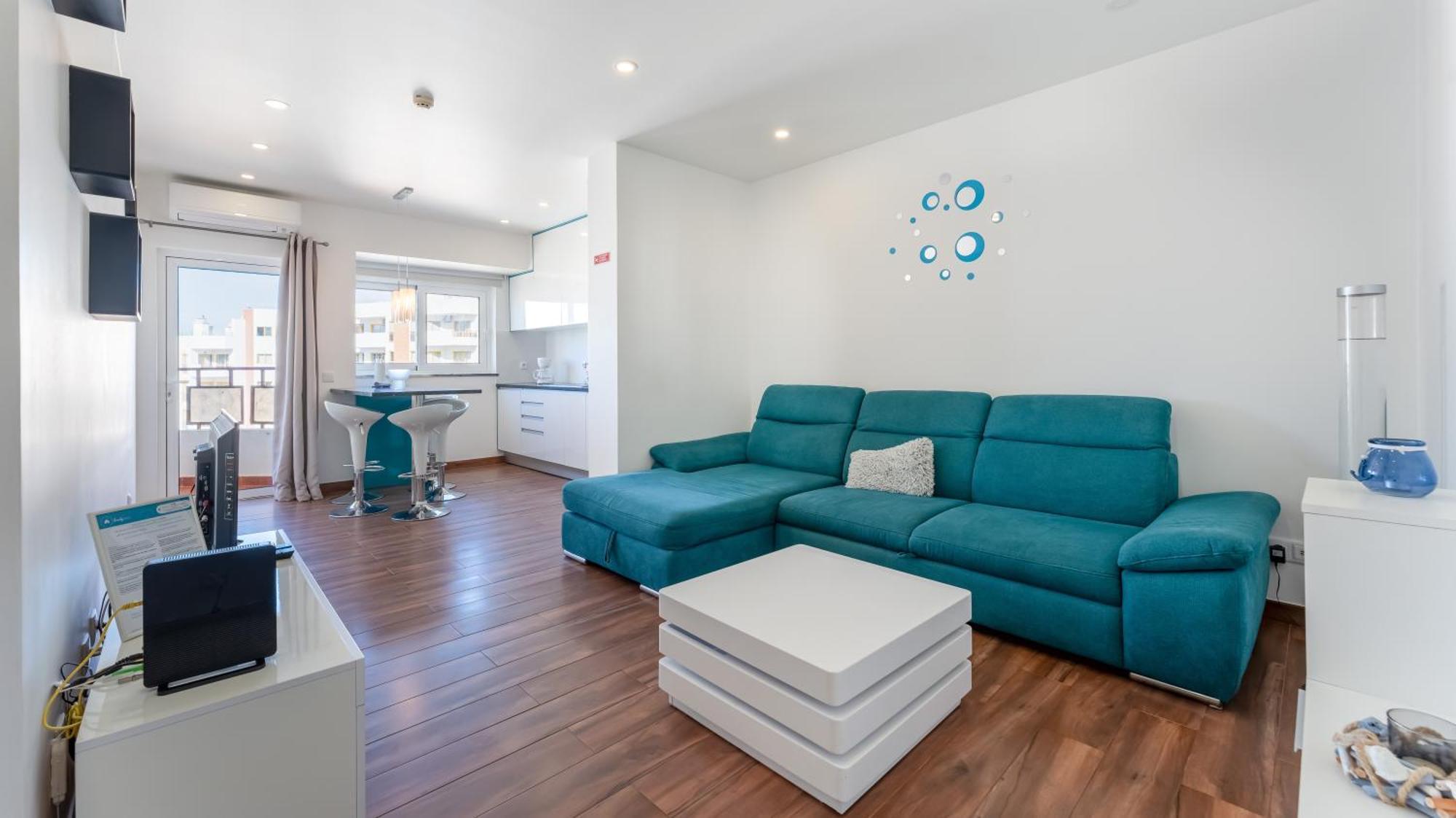 Serene Blue 1 Bdr Flat With Balcony By Lovelystay Portimão Exteriér fotografie
