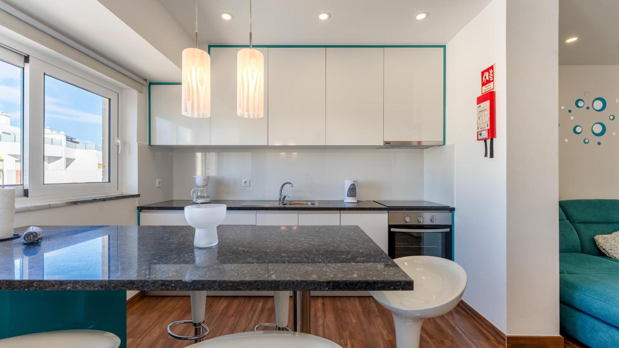 Serene Blue 1 Bdr Flat With Balcony By Lovelystay Portimão Exteriér fotografie