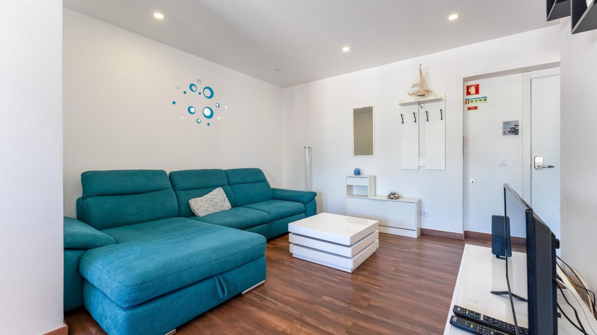 Serene Blue 1 Bdr Flat With Balcony By Lovelystay Portimão Exteriér fotografie